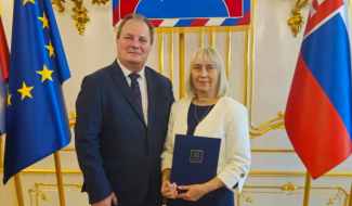 Rektor TUZVO prof. Rudolf Kropil a prof. Radoslava Kanianska