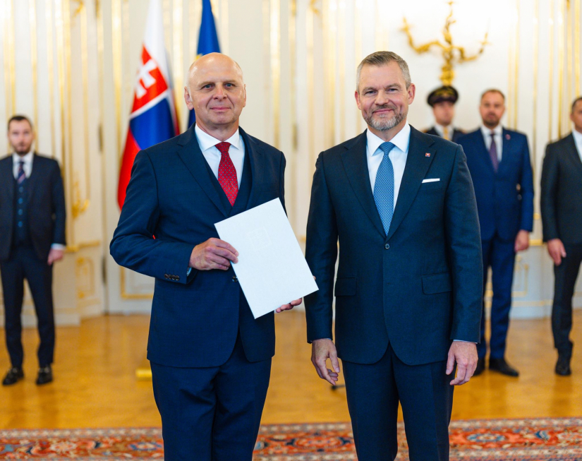 Profesor Hubert Paluš s prezidentom SR