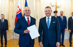 Profesor Hubert Paluš s prezidentom SR